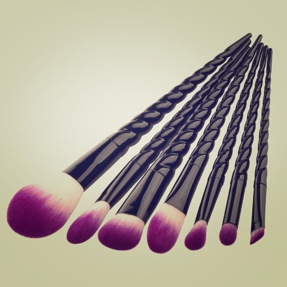 Black Unicorn 🦄 7pc Brush Set 🦄 - Picture 2 of 2